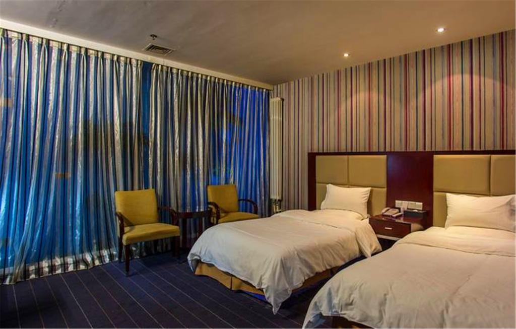 Starway Hotel Beijing Shaoyaoju Room photo